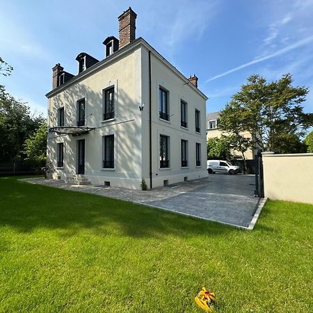 L'Etoile De Seine 77 Appartement 5 Dammarie-les-Lys Exterior photo