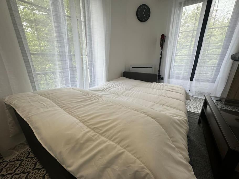 L'Etoile De Seine 77 Appartement 5 Dammarie-les-Lys Exterior photo