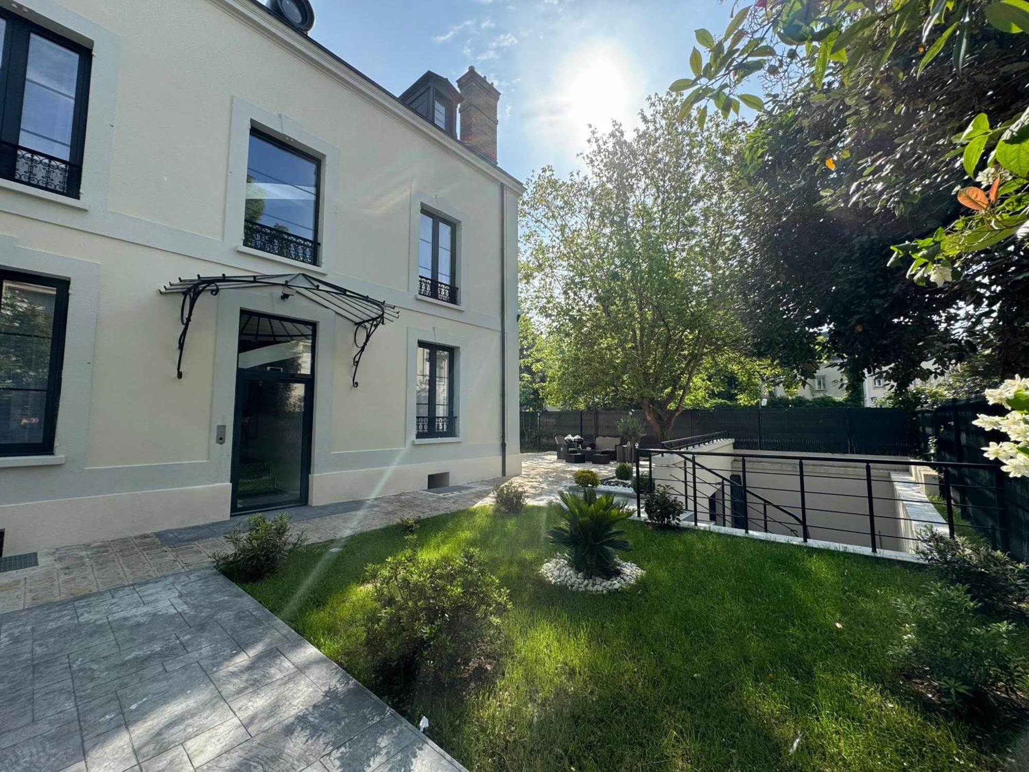 L'Etoile De Seine 77 Appartement 5 Dammarie-les-Lys Exterior photo